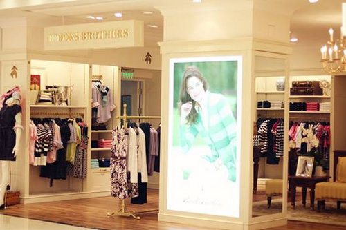 双安商场国际名品汇聚 时尚元素引领五月购物