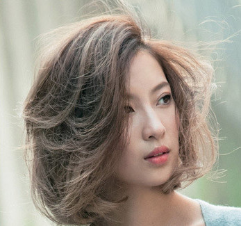 圆脸适合什么样的发型图片 女神级短发发型设计图片