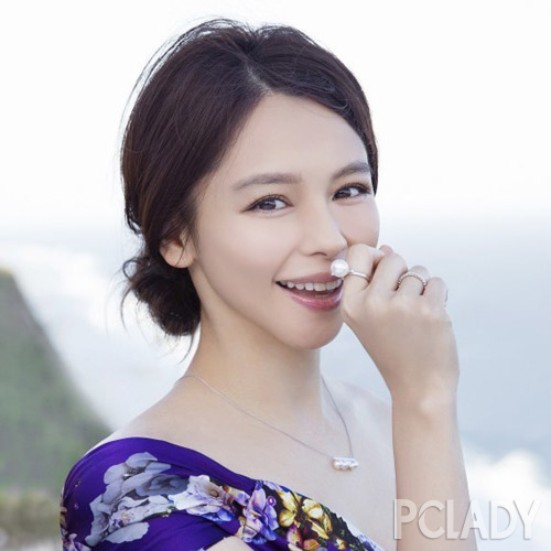 宅男梦醒2014 女神扎堆嫁人新娘黑发最气质 宅男梦醒2014 女神扎堆嫁人新娘黑发最气质