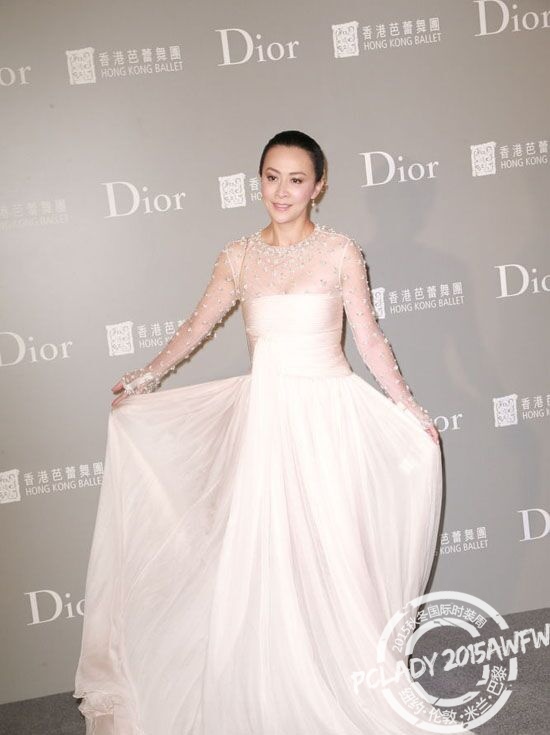 20年剪不断的Dior情 刘嘉玲把Diorama背火了