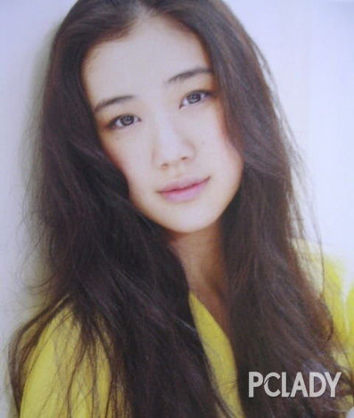 ... 井 空 亮相 红毯 巨乳 抢镜 苍 井 空 无 乱码 片 种子