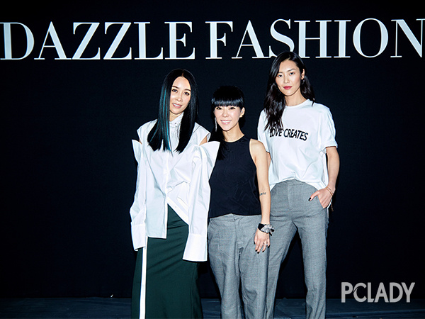 time开展的dazzle fashion品牌时装秀汇集了来自国内外的百余位模特