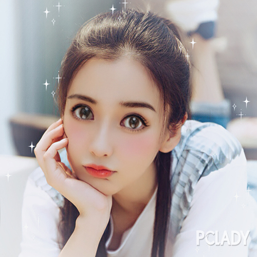 angelababy 小哭包大头贴的效果简直萌翻了,大多数女生看了也会爱上