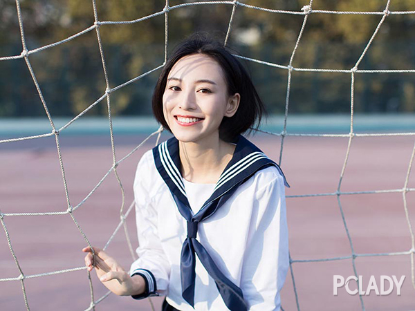 女短发烫发时尚减龄 女短发烫发时尚减龄