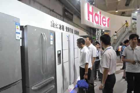 夏季冰箱使用频繁 海尔冰箱三门全无霜成行业主流