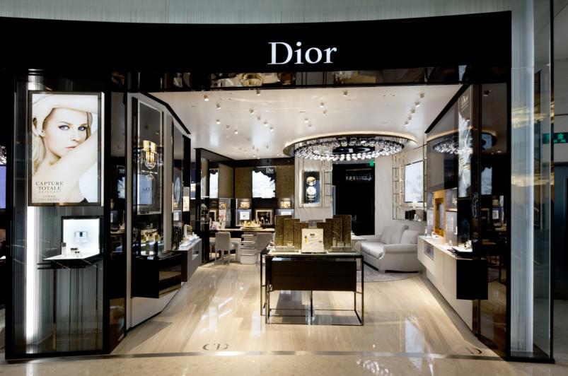 dior美妆盛宴 全新演绎巴黎浪漫风潮