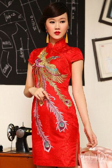 教你挑选婚礼旗袍 演绎柔美东方魅力