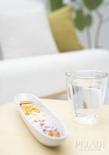 复方甘草酸苷片