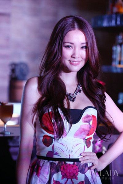 积极传播女性正能量 谢安琪与姐妹淘共分享
