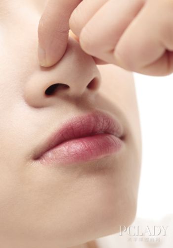 玻尿酸注射隆鼻 重塑深邃面部轮廓
