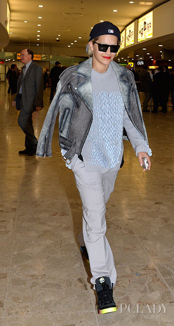 英国流行女歌手Rita Ora 选择Pringle 2014秋冬系列女装