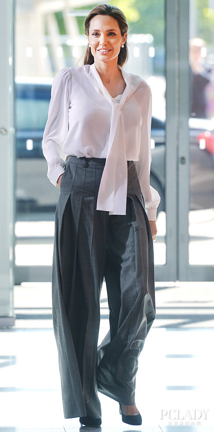 安吉丽娜·茱莉演绎MICHAEL KORS 2014春季系列