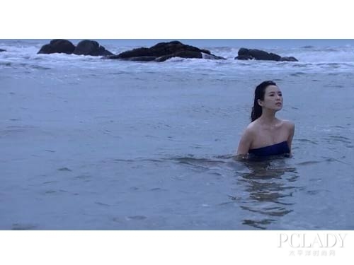 后冰桶时代的女神范儿：章子怡“深海”代言珀莱雅致美微电影