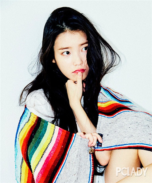 发带点缀森女系长发 IU&f(x)刮起回归旋风