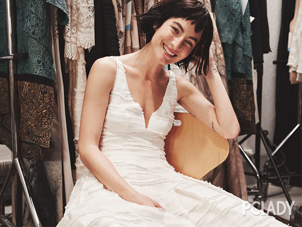 美翻了 H&M推出了婚纱礼服系列