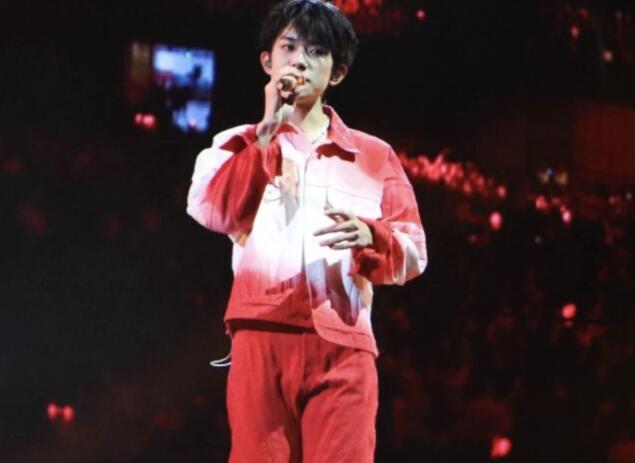 易烊千玺演唱会2019 1934443_26.jpg